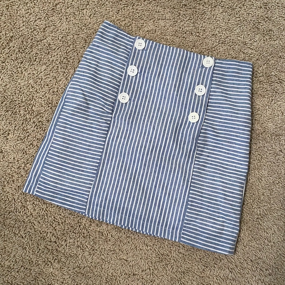Mini skirt, size small, blue and white